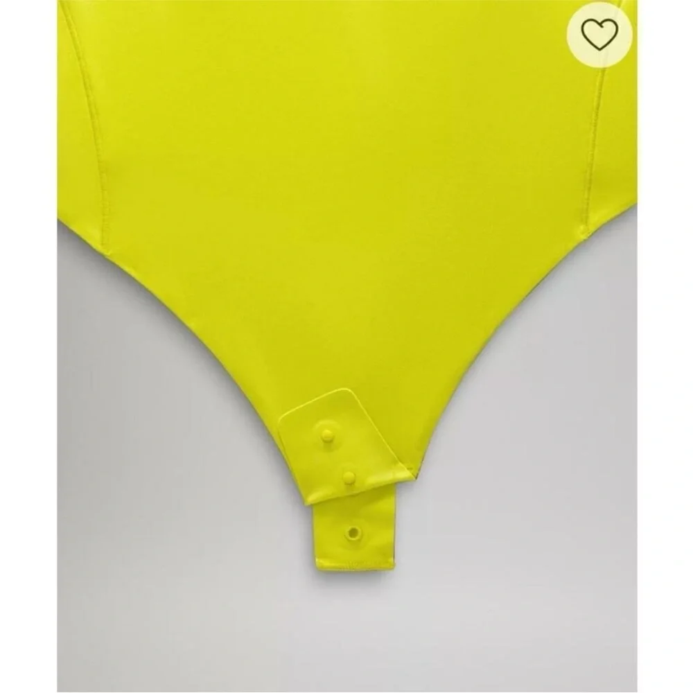 LULULEMON Wundermost Ultra-Soft Nulu Square-Neck Long-Sleeve Bodysuit‌‌ - Picture 5 of 7